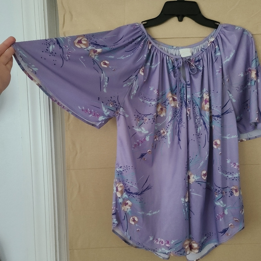 Vintage floral purple top